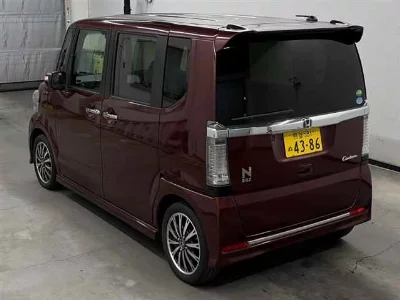 Honda N BOX CUSTOM