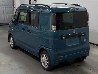 Suzuki Spacia Base