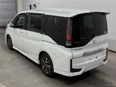 Honda STEPWGN SPADA