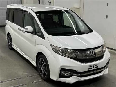 Honda STEPWGN SPADA