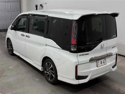 Honda STEPWGN SPADA