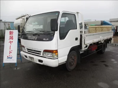 Isuzu Elf