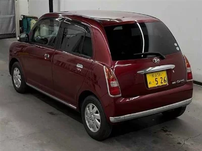 Daihatsu Mira Gino