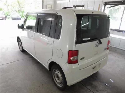 Daihatsu Move Conte