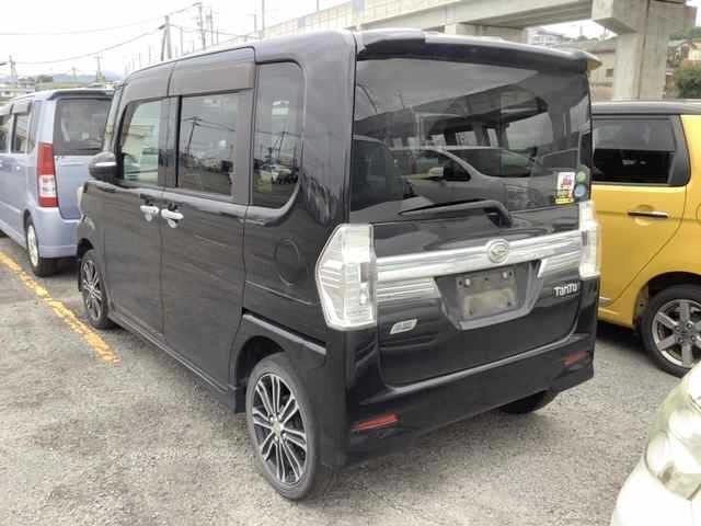 Daihatsu Tanto  с аукциона в Японии