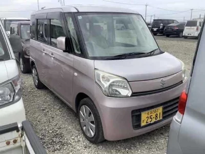 Suzuki Spacia