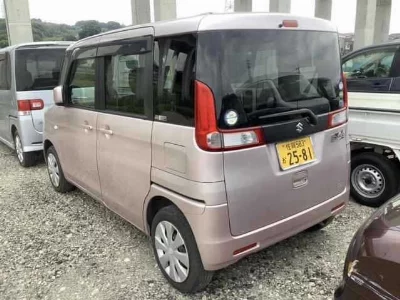 Suzuki Spacia