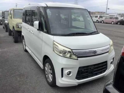 Suzuki Spacia
