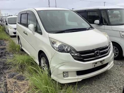 Honda STEPWGN SPADA