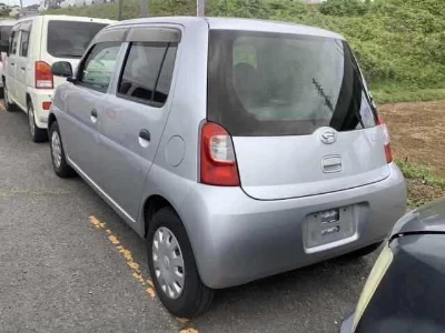Daihatsu Esse