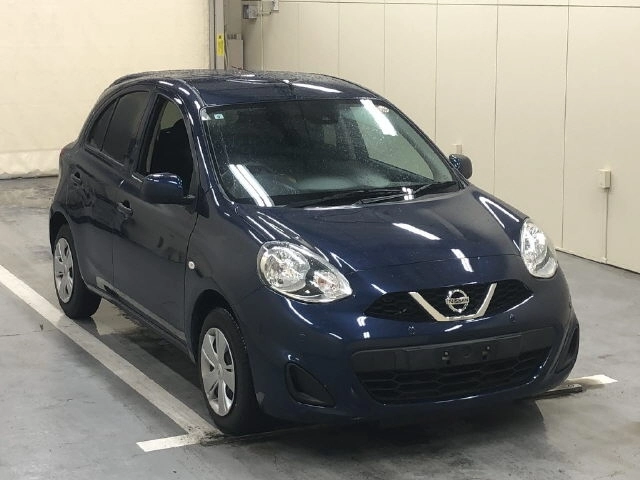 Nissan March  с аукциона в Японии