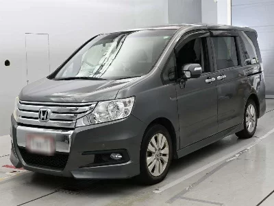 Honda STEPWGN SPADA
