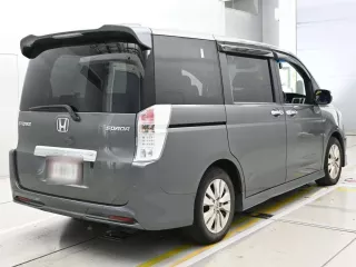 Honda STEPWGN SPADA