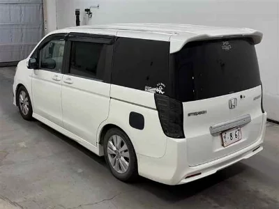 Honda STEPWGN SPADA