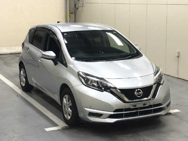 Nissan Note  с аукциона в Японии
