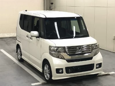 Honda N BOX CUSTOM