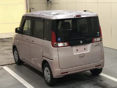 Suzuki Spacia