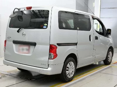 Nissan NV200 VANETTE VAN