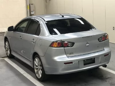 Mitsubishi Galant Fortis