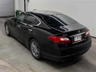 Nissan FUGA HYBRID