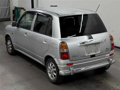 Daihatsu Mira Gino