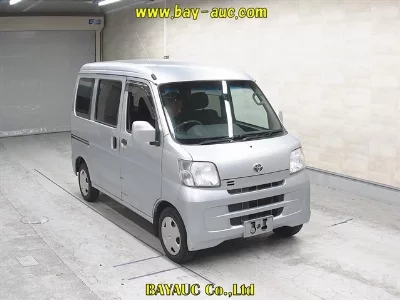 Toyota Pixis Van