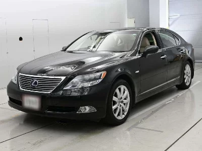 Lexus LS600hL