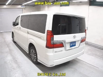 Toyota GranAce