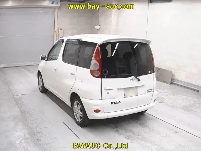 Toyota FUN CARGO