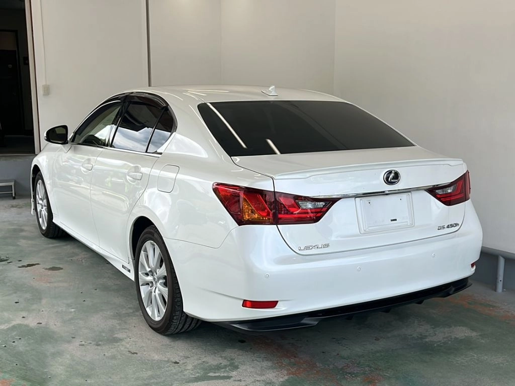 Lexus GS  с аукциона в Японии