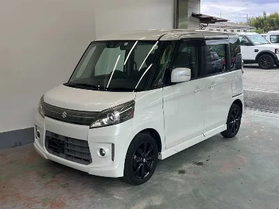 Suzuki Spacia Custom