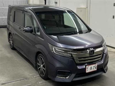 Honda STEPWGN SPADA