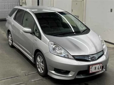 Honda FIT SHUTTLE HYBRID