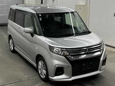 Mitsubishi Delica D:2