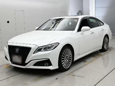 Toyota CROWN HYBRID