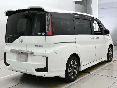 Honda STEPWGN SPADA