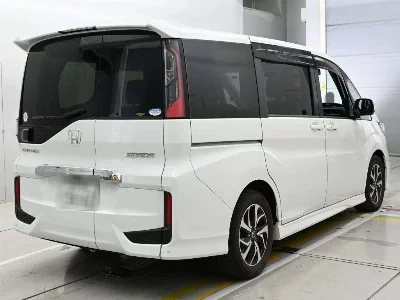 Honda STEPWGN SPADA