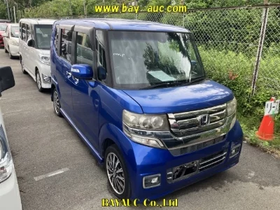Honda N BOX CUSTOM
