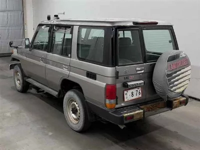 Toyota Land Cruiser