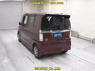 Honda N BOX CUSTOM