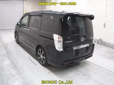 Honda STEPWGN SPADA