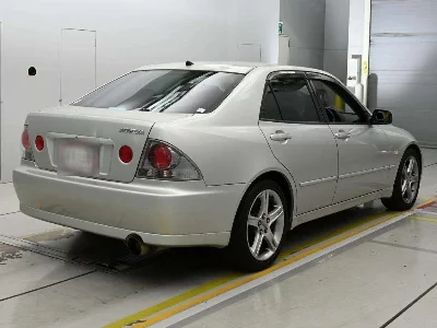 Toyota Altezza