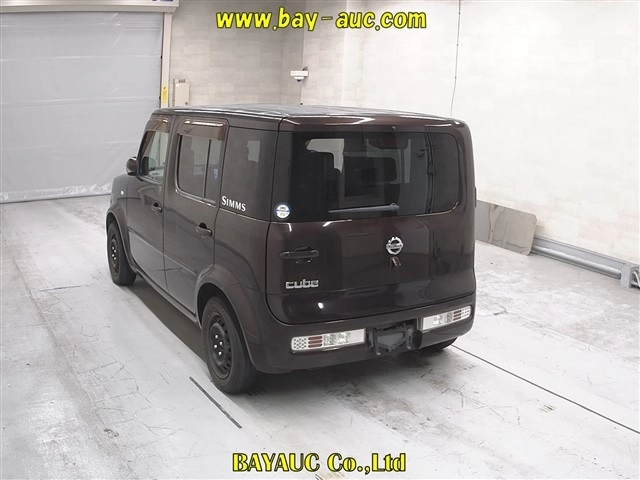 Nissan Cube  с аукциона в Японии