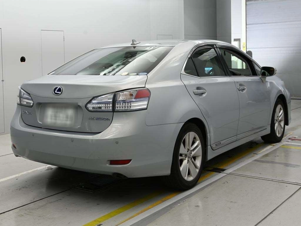 Lexus HS250h  с аукциона в Японии
