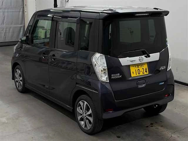 Nissan Dayz Roox  с аукциона в Японии