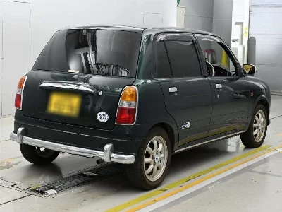 Daihatsu Mira Gino