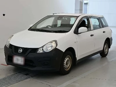 Nissan AD