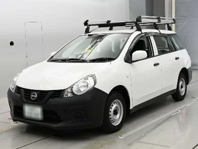 Nissan AD