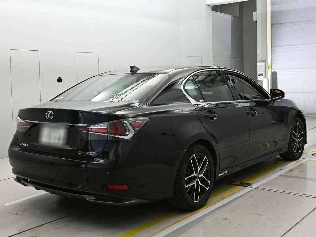 Lexus GS  с аукциона в Японии