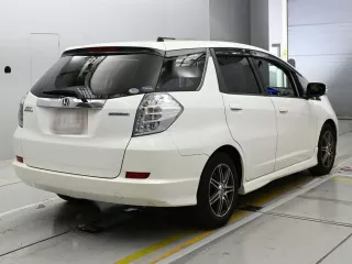 Honda FIT SHUTTLE HYBRID